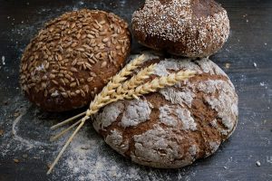 wesual-click-431380-unsplash loaves of bread compressed